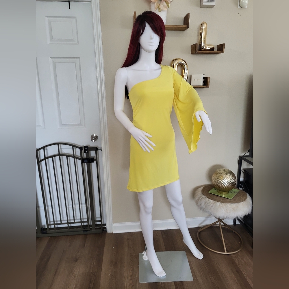 Yellow One-Shoulder Dress
